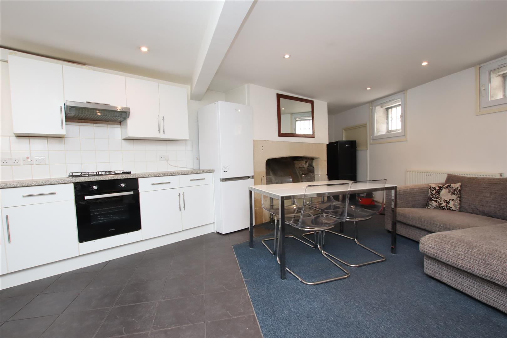 Guinea Lane, Bath, BA1